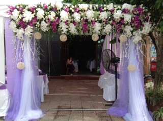 Flower Gate Married