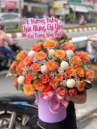 Tan Uyen Congratulation Flower Basket 02