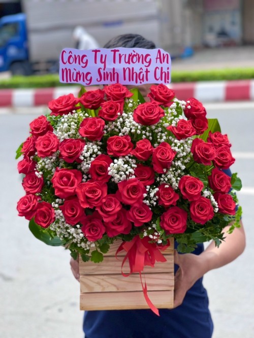 Tan Uyen Congratulation Flower Basket 09