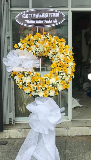 Bau Bang condolence flower shelf 04