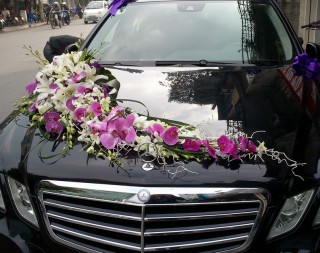 Married Car Flowers